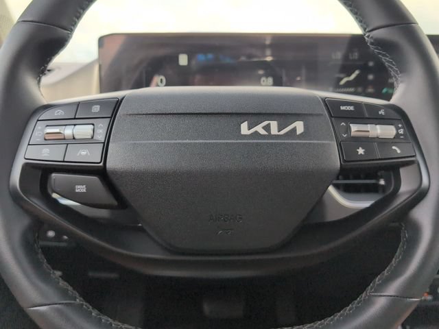 Used 2025 Kia K4 EX FWD image 20