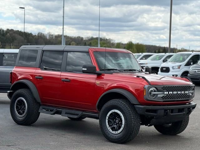 Certified 2023 Ford Bronco Badlands w/ Sasquatch Package AWD/4WD image 37