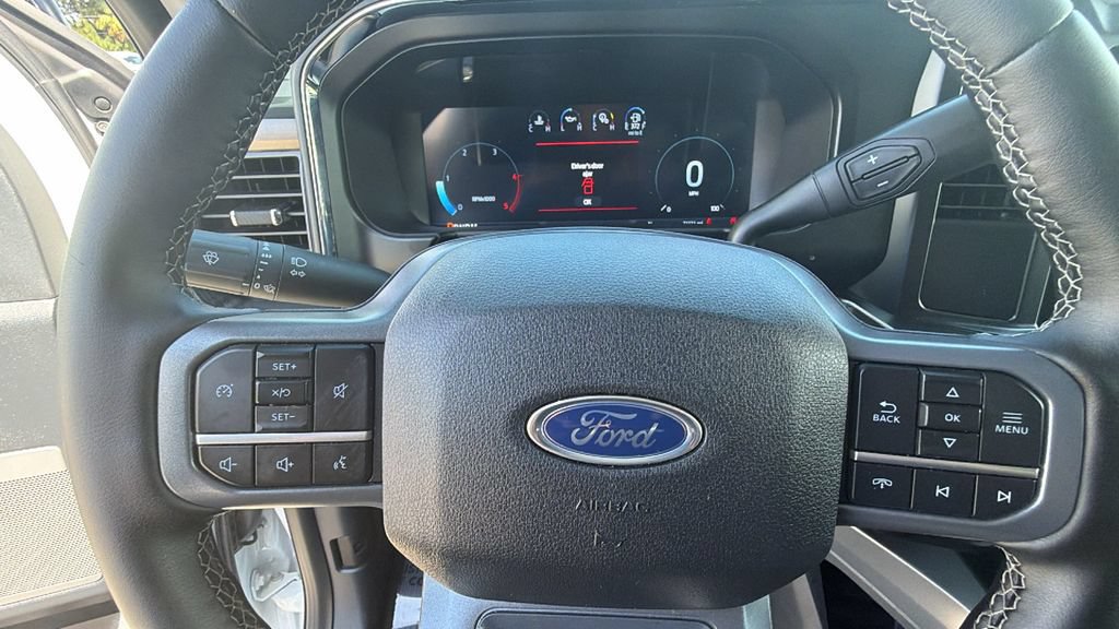 Certified 2025 Ford F450 Lariat AWD/4WD image 16