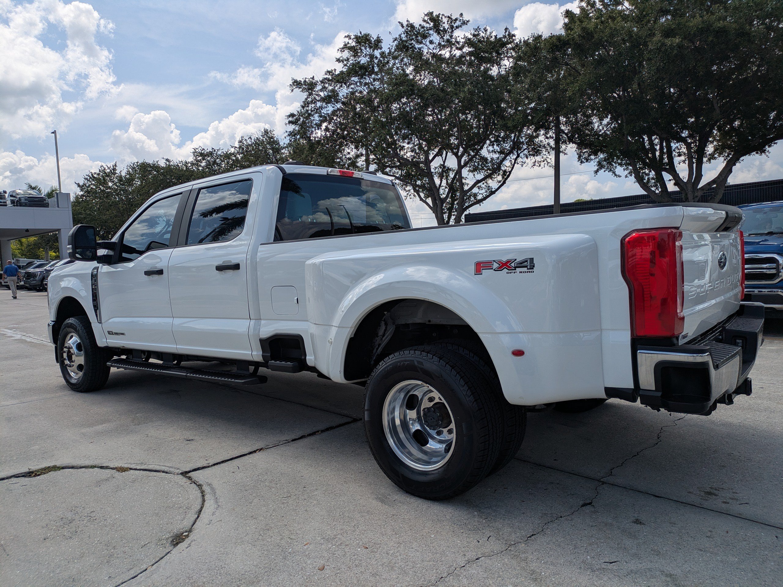 Certified 2023 Ford F350 XL AWD/4WD image 6