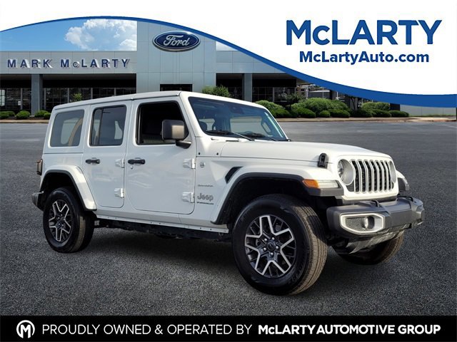 Used 2024 Jeep Wrangler Sahara image 7