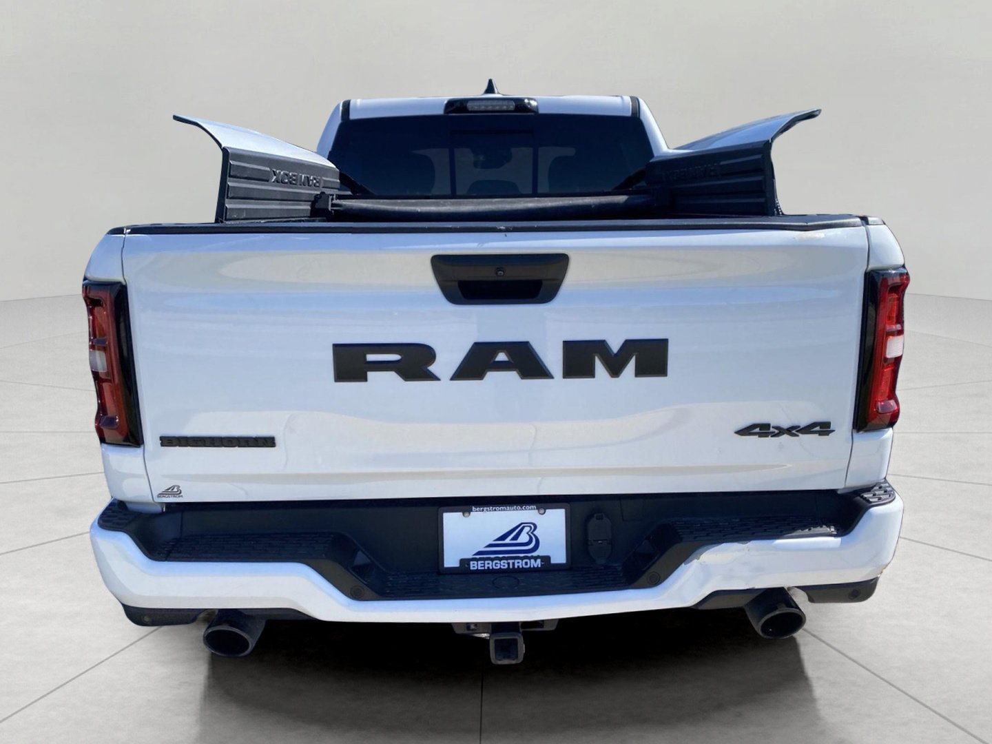 Used 2025 RAM 1500 Big Horn AWD/4WD image 8