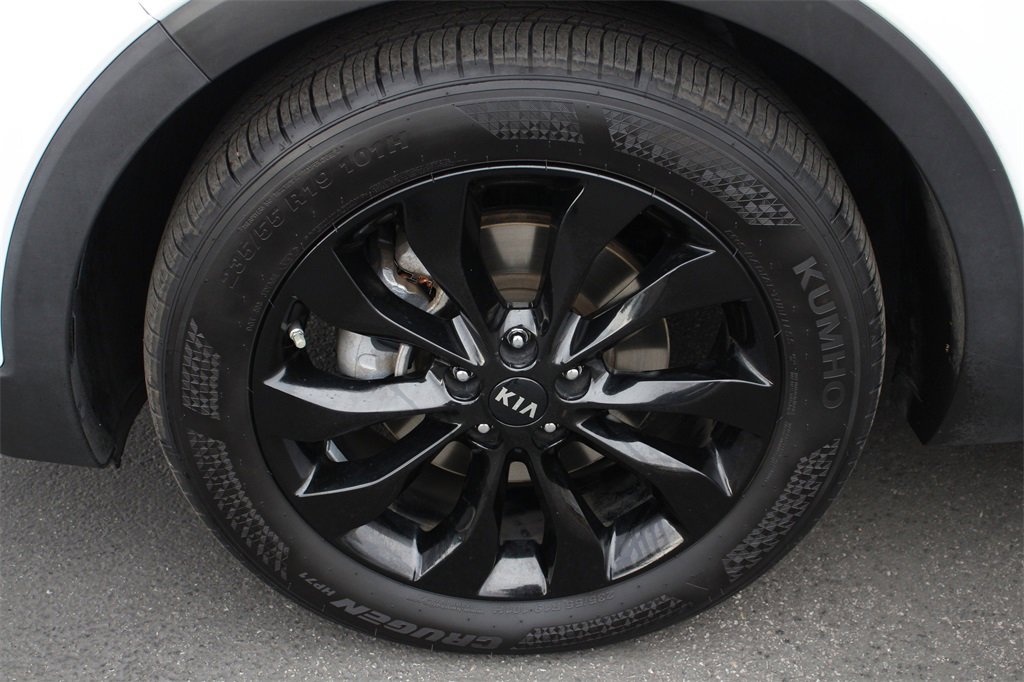 Used 2020 Kia Sorento S image 14