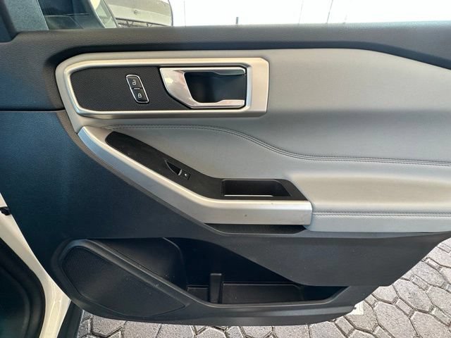Certified 2023 Ford Explorer XLT w/ Equipment Group 202A AWD/4WD image 25