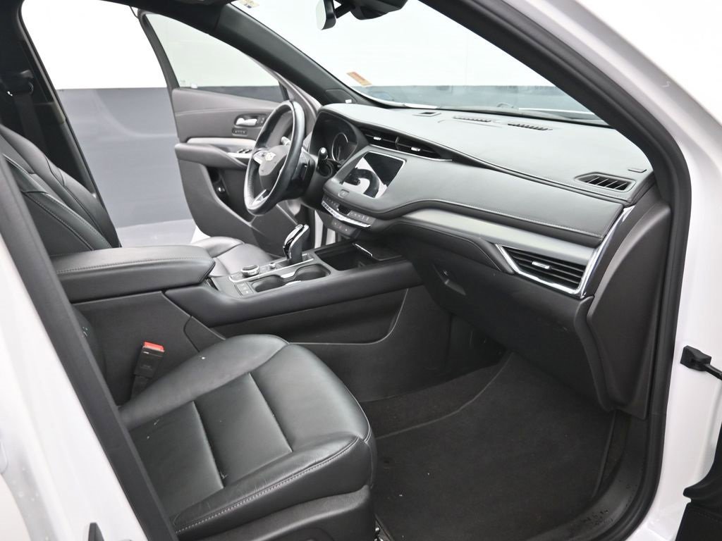 Used 2023 Cadillac XT4 Premium Luxury w/ Driver Assist Package image 21
