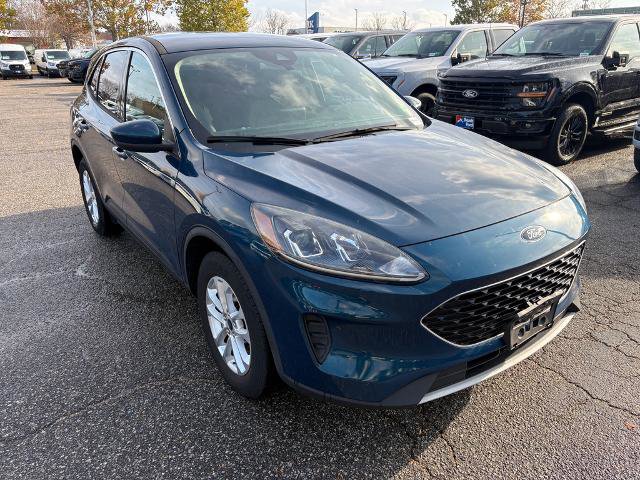 Certified 2020 Ford Escape SE image 3