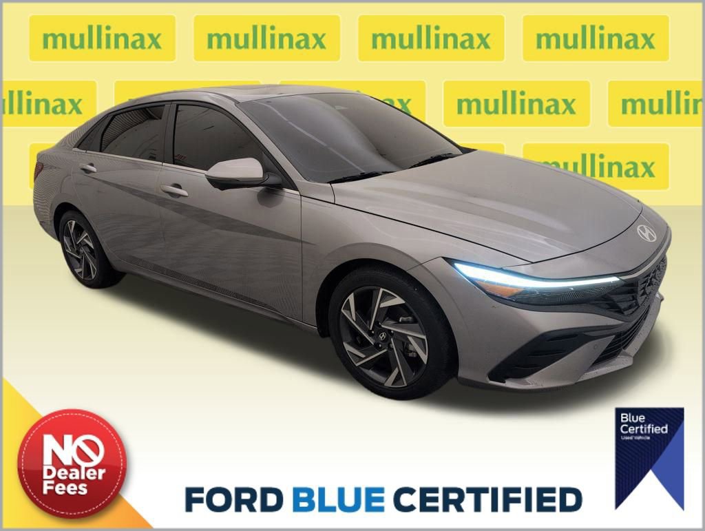Used 2024 Hyundai Elantra Limited image 7