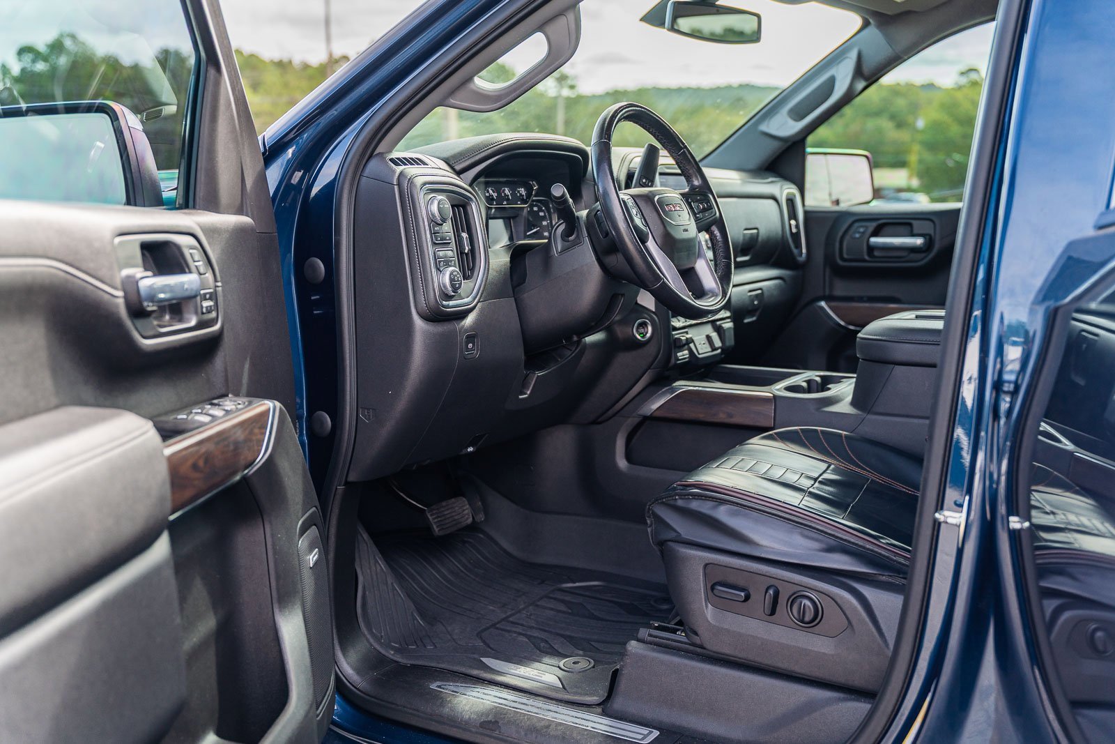 Used 2021 GMC Sierra 1500 SLT w/ SLT Convenience Package image 20