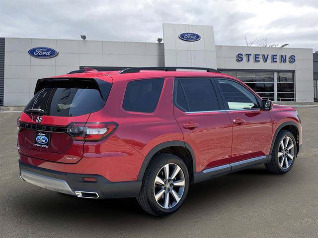 Used 2025 Honda Pilot Elite image 35