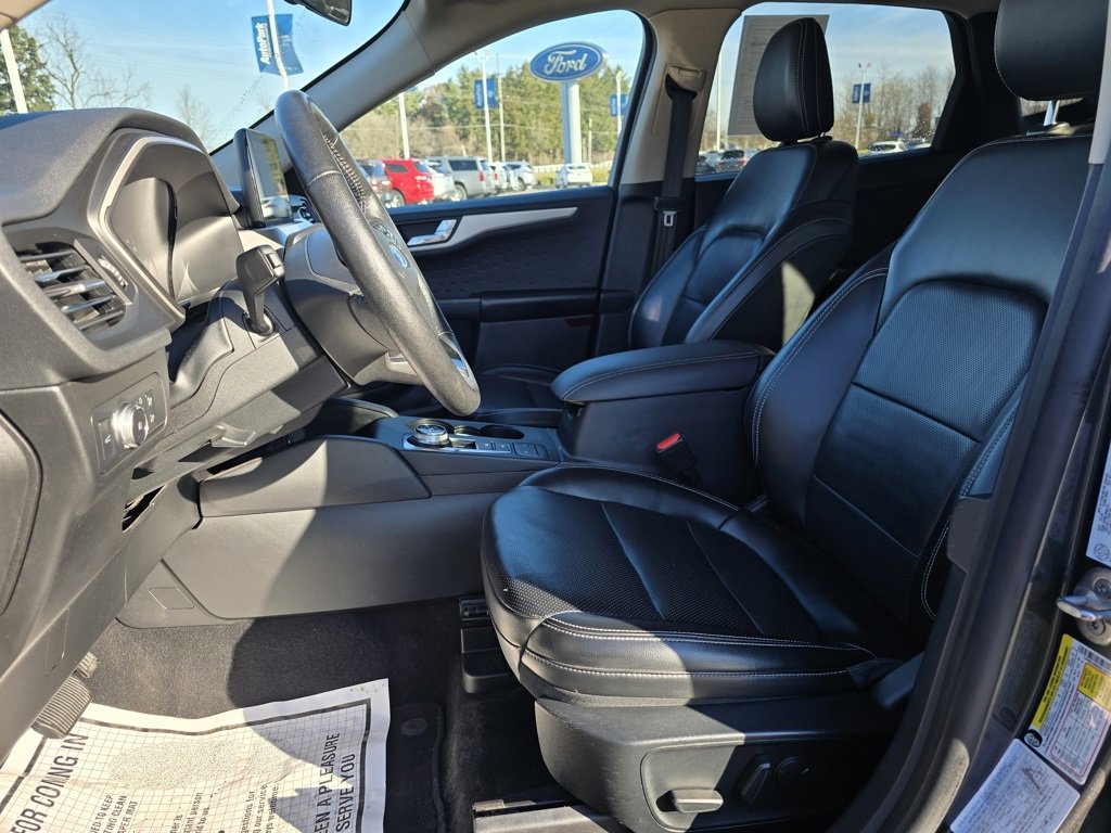 Certified 2020 Ford Escape SEL image 12