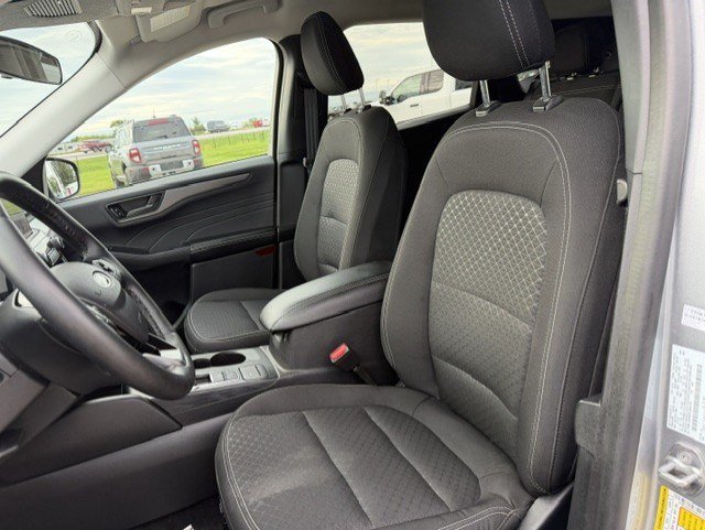 Certified 2024 Ford Escape Active AWD/4WD image 12