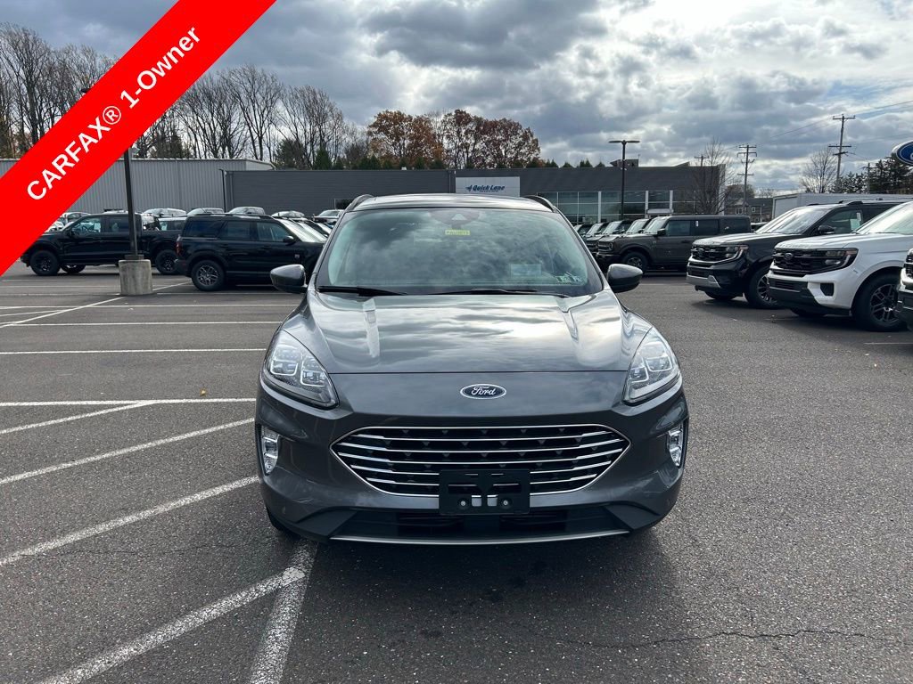 Certified 2022 Ford Escape Titanium w/ Titanium Elite Package image 2