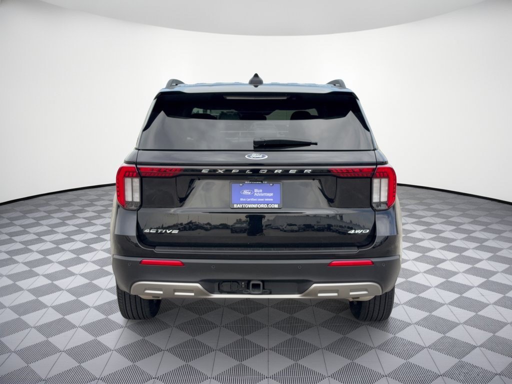 Certified 2025 Ford Explorer Active w/ Active Comfort Package AWD/4WD image 11