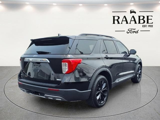 Certified 2020 Ford Explorer XLT w/ Equipment Group 202A AWD/4WD image 7