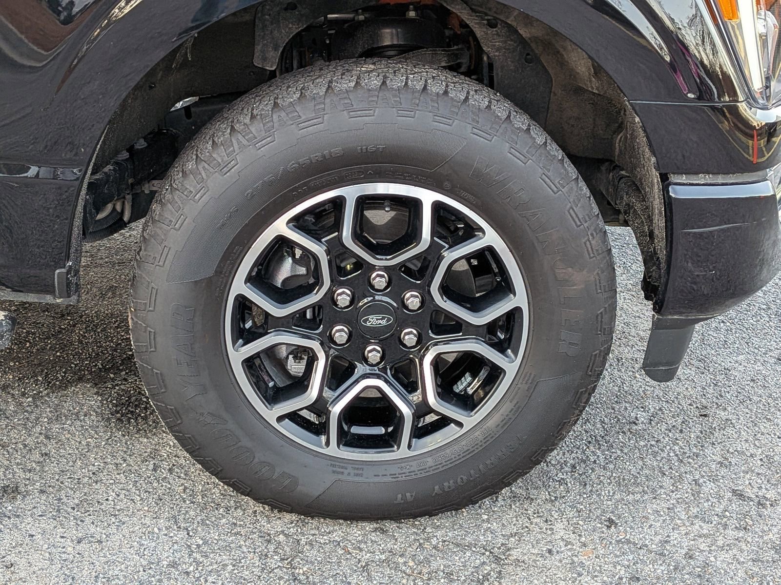 Certified 2023 Ford F150 XLT w/ Equipment Group 302A High image 13