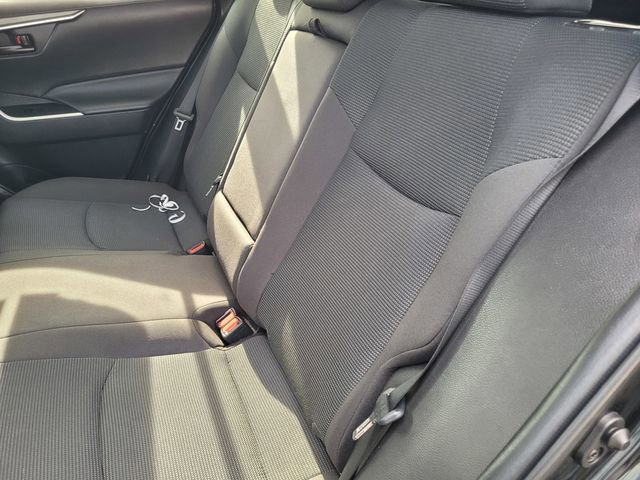 Used 2022 Toyota RAV4 LE image 13