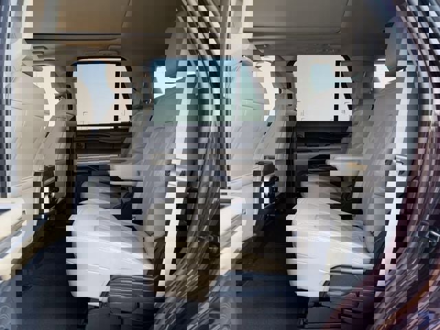 Certified 2024 Ford Expedition Limited image 29