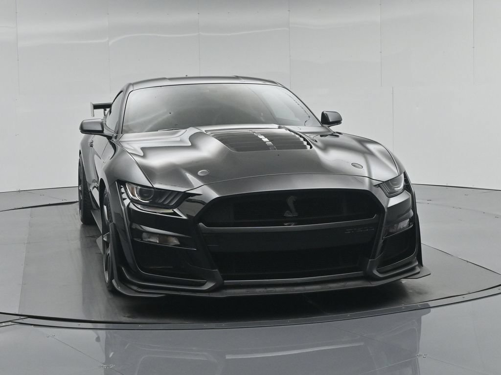 Certified 2022 Ford Mustang Shelby GT500 w/ Carbon Fiber Track Pack RWD image 57