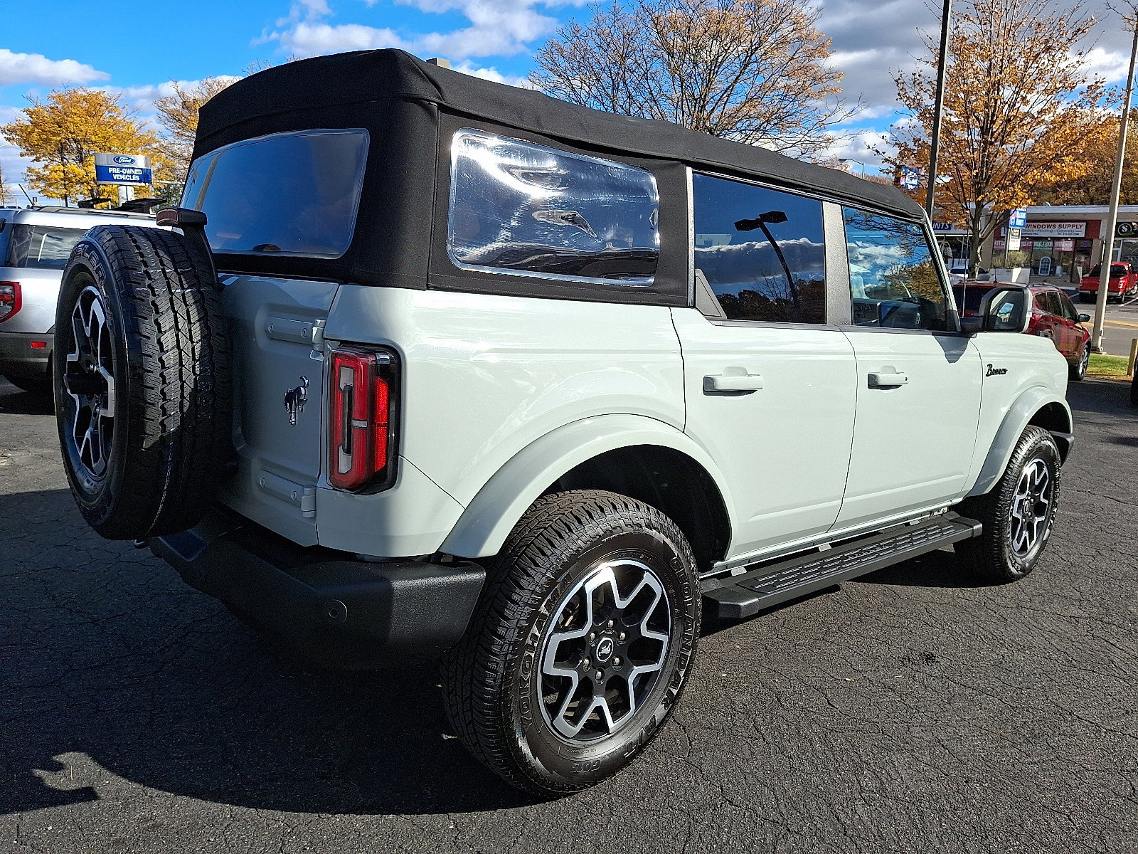Certified 2022 Ford Bronco Outer Banks image 4