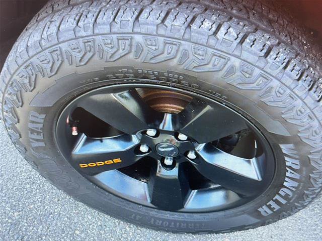 Used 2019 RAM 1500 Express w/ Ignition Orange Sport Package AWD/4WD image 17