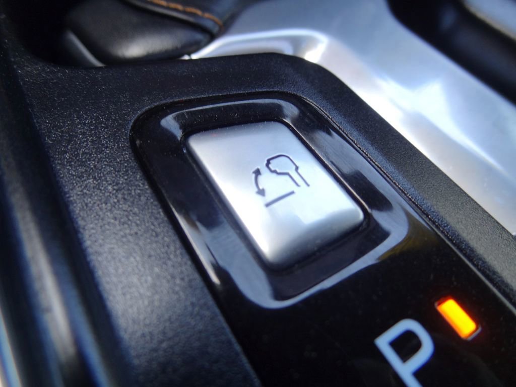 Certified 2023 Ford F150 Platinum w/ Equipment Group 701A High image 51