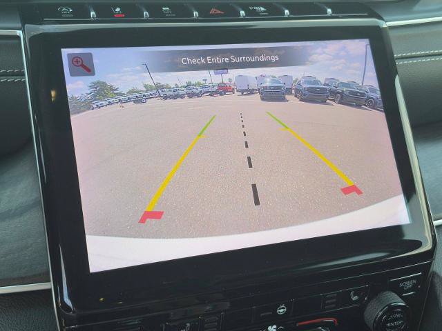 Used 2023 Jeep Grand Cherokee Limited w/ Trailer Tow Prep Group (B) AWD/4WD image 25