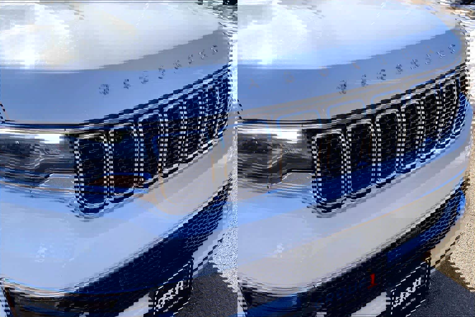 Used 2023 Jeep Wagoneer L Series II w/ Premium Group I image 30