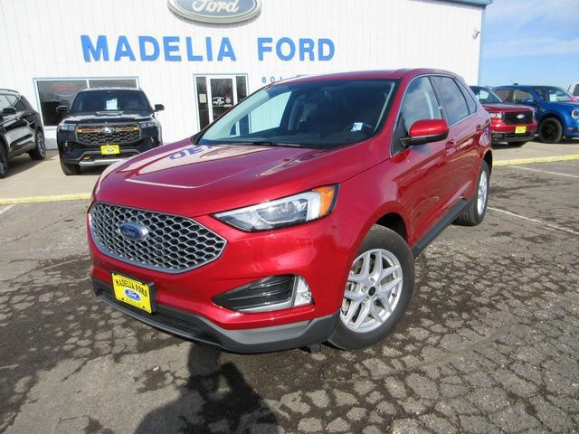 Certified 2024 Ford Edge SEL w/ Convenience Package AWD/4WD image 4