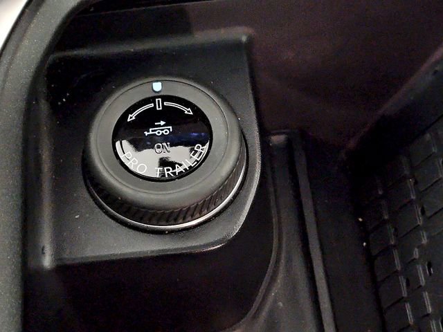 Certified 2025 Ford Expedition Active image 30