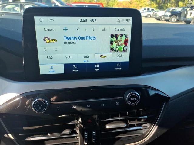 Certified 2022 Ford Escape SEL image 18