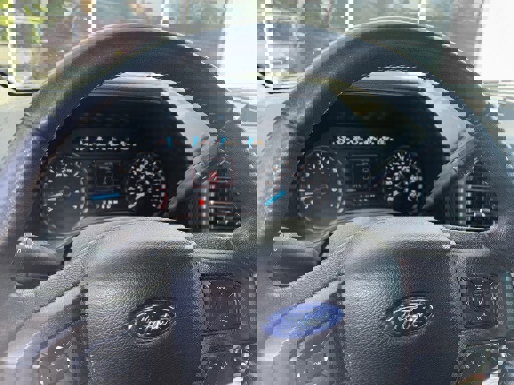 Certified 2020 Ford F150 XLT w/ Equipment Group 302A Luxury image 9