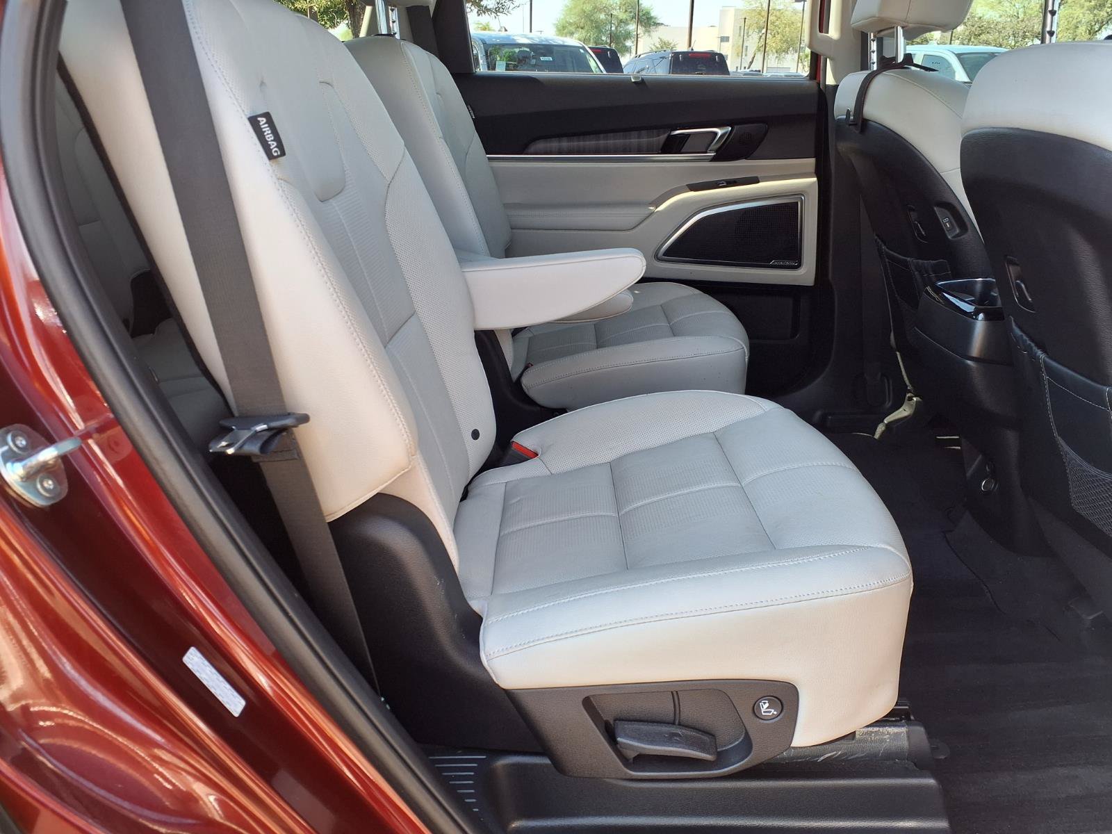 Used 2024 Kia Telluride SX AWD/4WD image 13