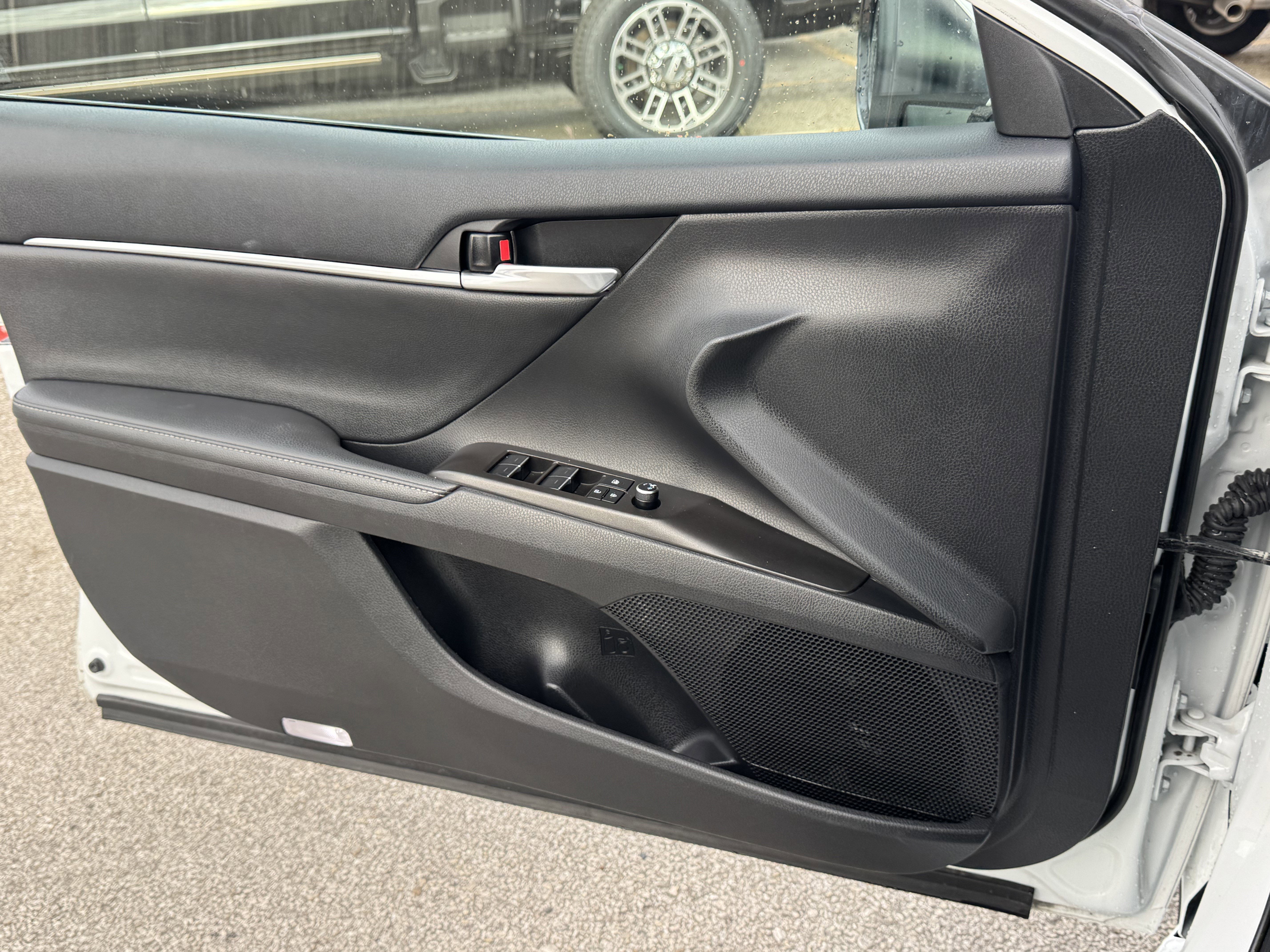 Used 2024 Toyota Camry XSE image 22