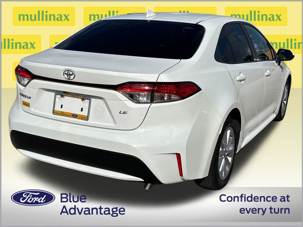 Used 2022 Toyota Corolla LE w/ LE Convenience Package image 4