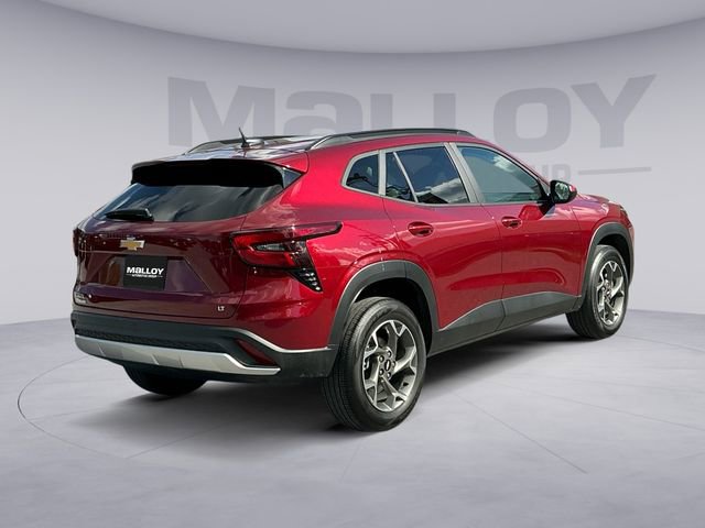 Used 2024 Chevrolet Trax LT w/ Driver Confidence Package FWD image 5