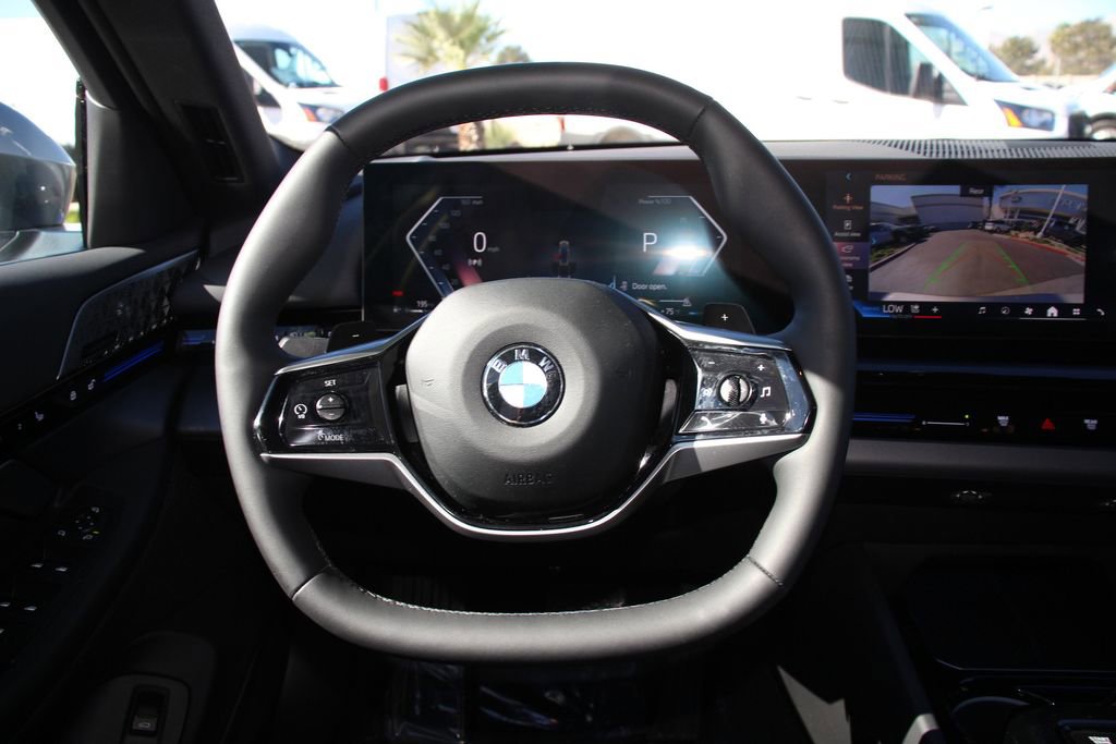 Used 2025 BMW 530i 530i image 15