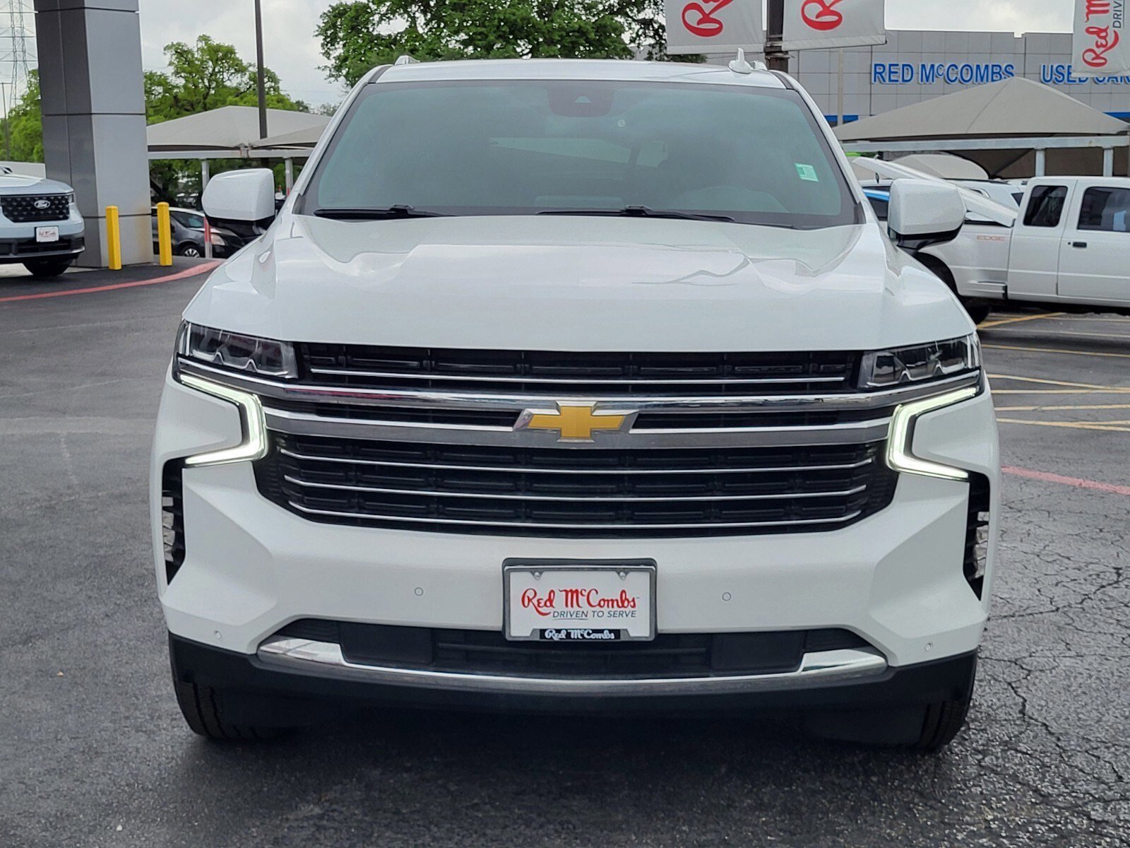 Used 2024 Chevrolet Suburban LT image 8