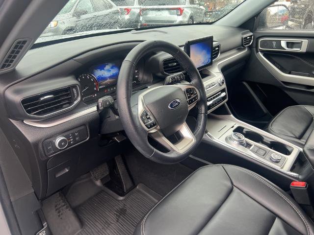 Certified 2021 Ford Explorer XLT w/ Equipment Group 202A image 26