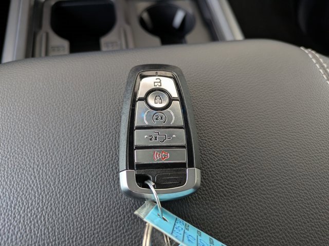 Certified 2026 Ford F250 Lariat w/ Chrome Package image 32