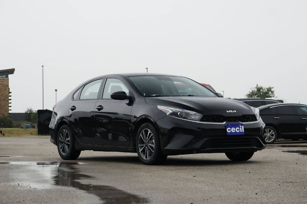 Used 2024 Kia Forte LXS FWD image 26