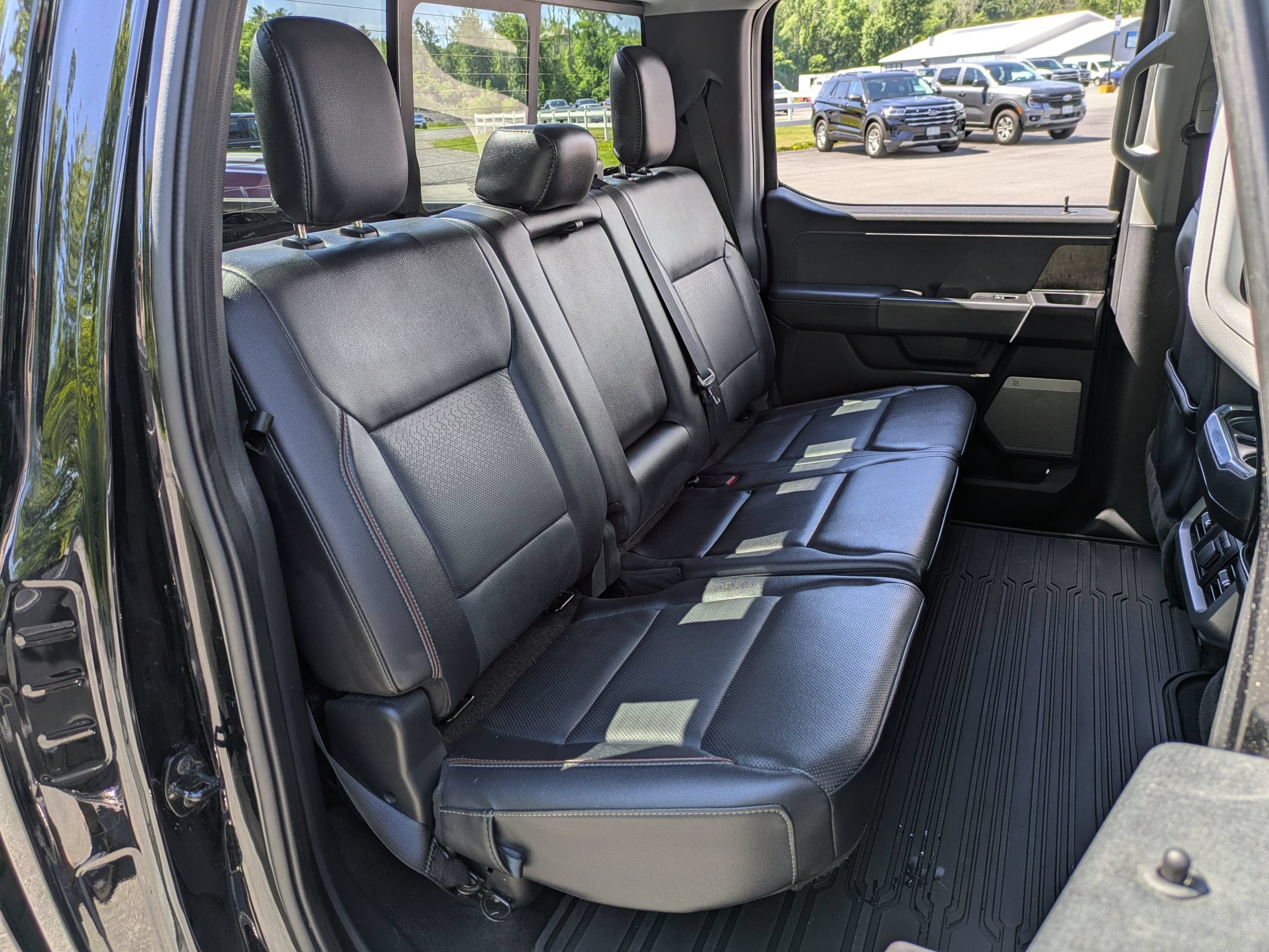 Certified 2023 Ford F150 Lariat w/ Equipment Group 502A High AWD/4WD image 21