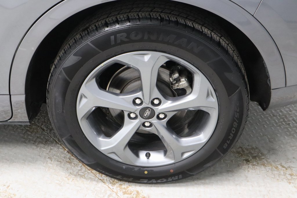 Certified 2024 Ford Escape ST-Line image 18