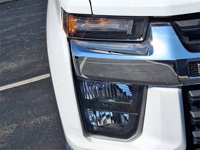 Used 2022 Chevrolet Silverado 2500 LT w/ Convenience Package image 8