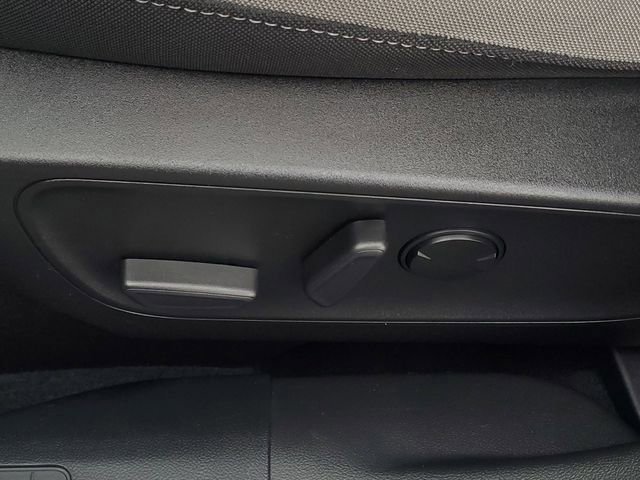 Certified 2022 Ford Escape SE w/ Convenience Package image 13