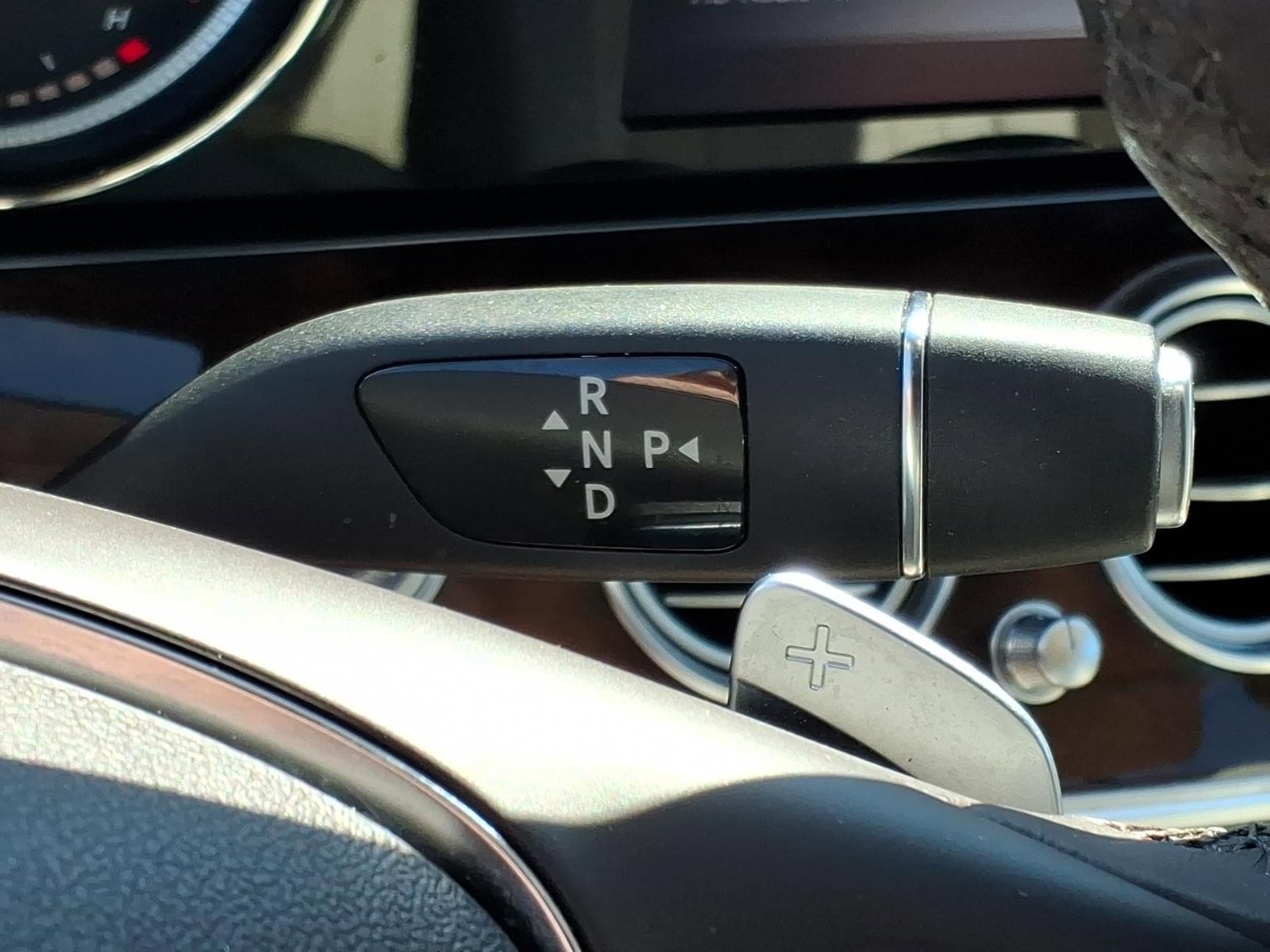 Used 2017 Mercedes-Benz E 300 image 21