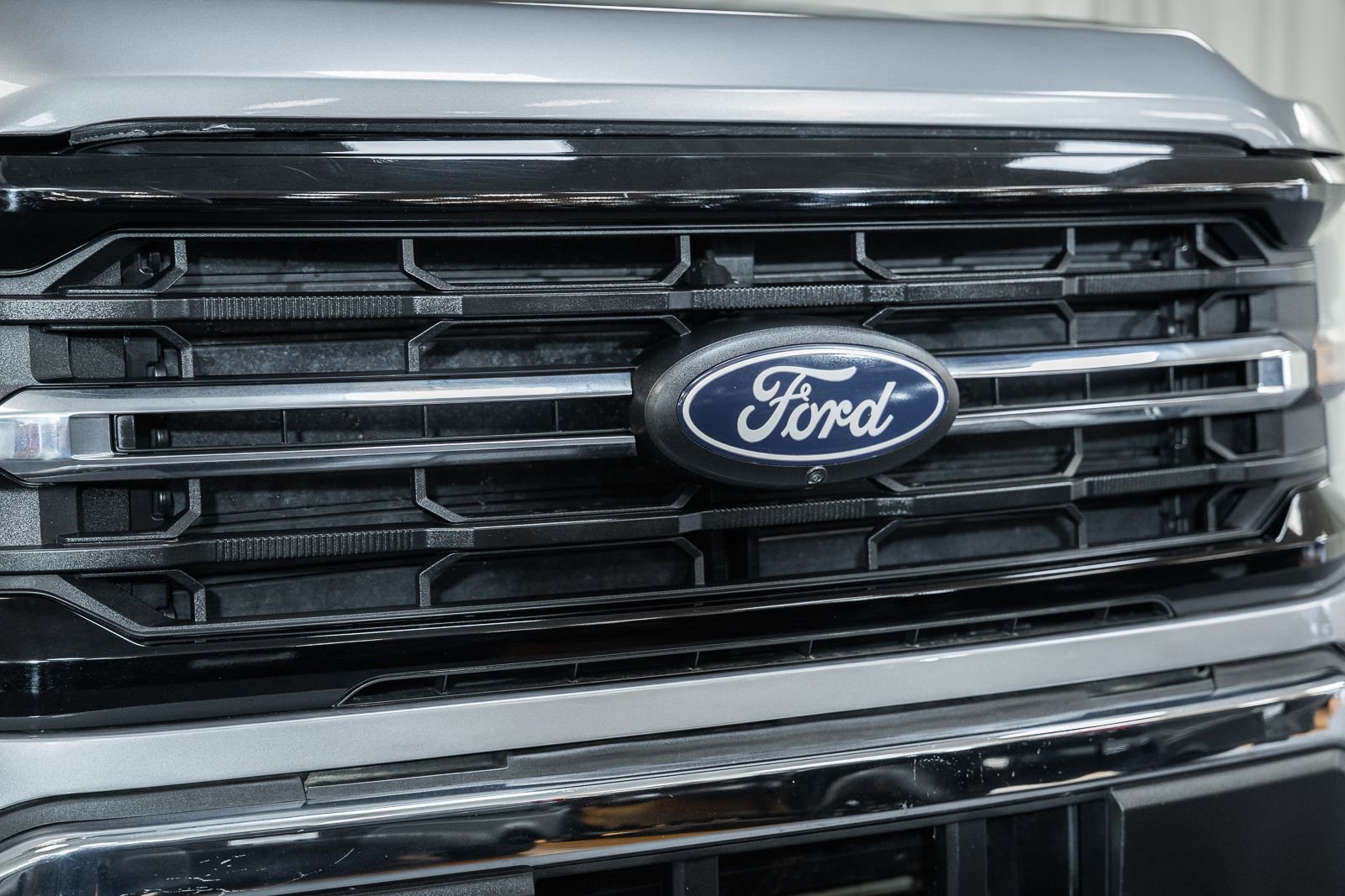 Certified 2024 Ford F150 XLT w/ Tow/Haul Package image 10