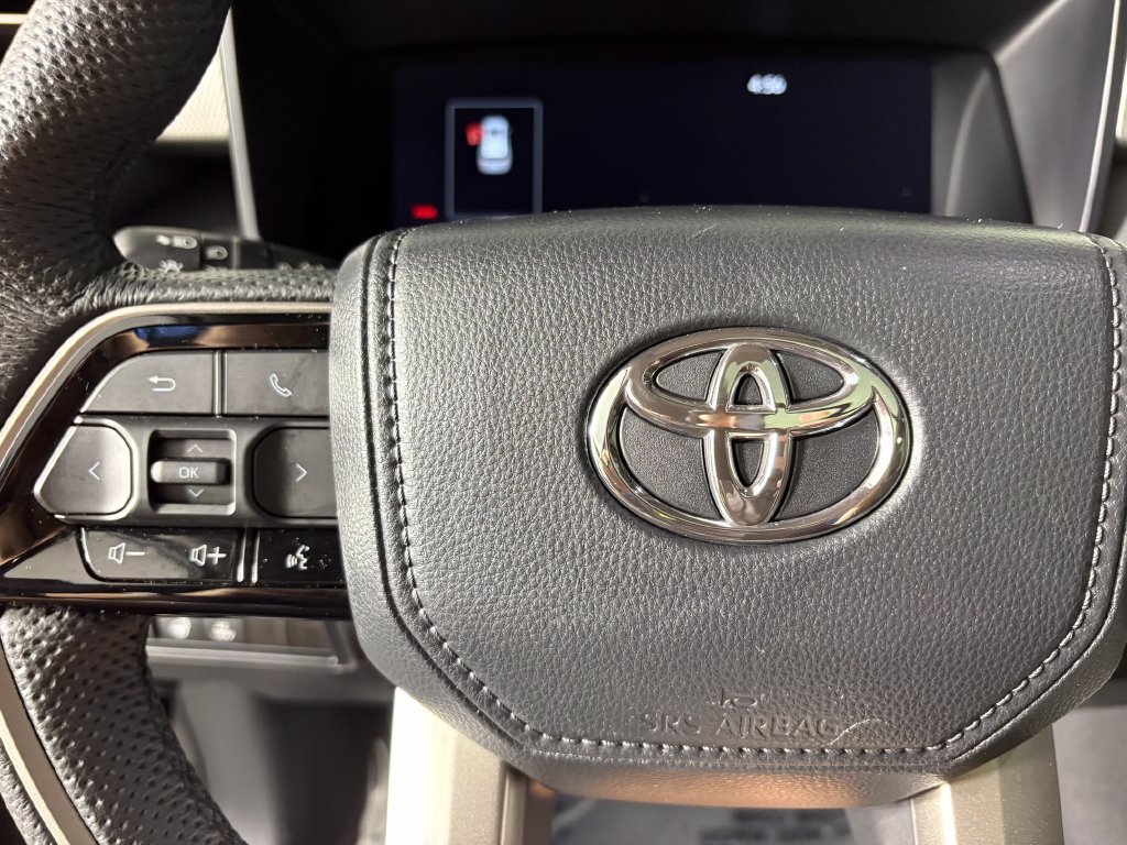 Used 2024 Toyota Sequoia Limited AWD/4WD image 24