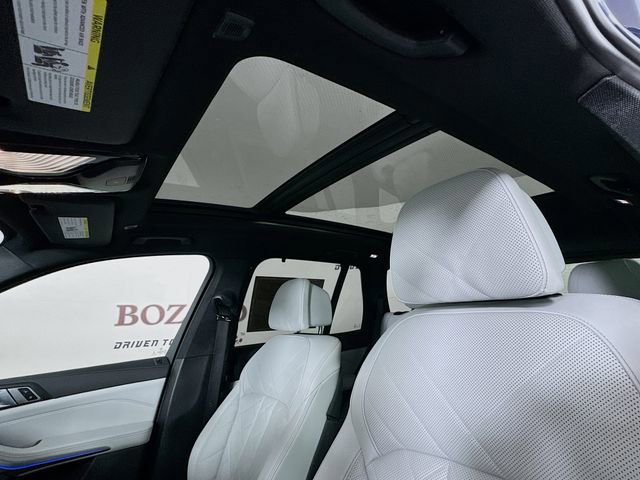 Used 2023 BMW X5 M50i w/ Executive Package image 26