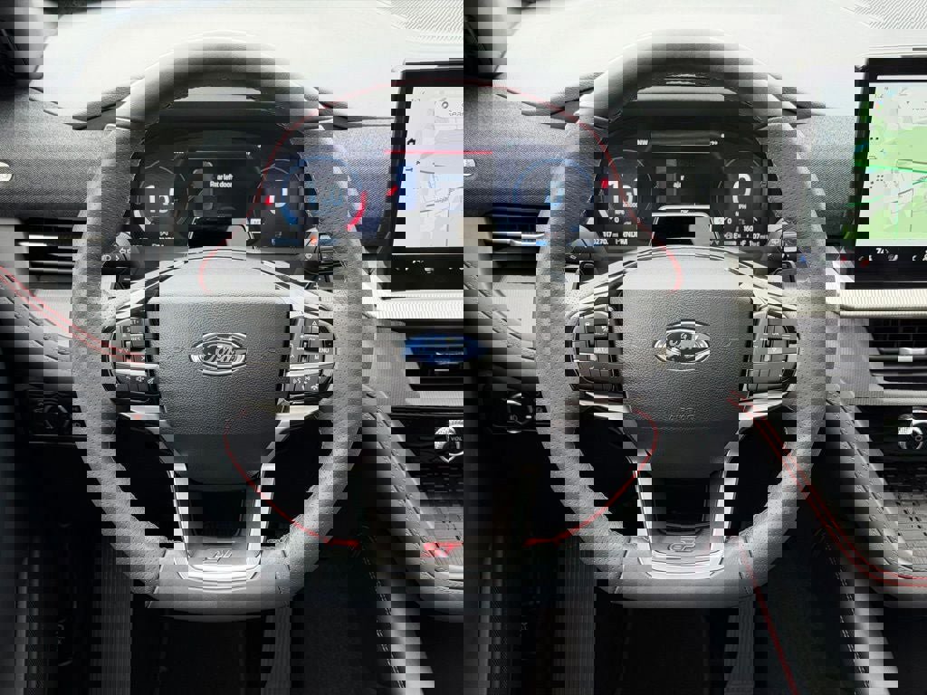 Certified 2025 Ford Explorer ST image 35