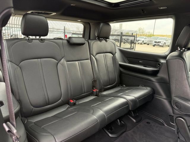 Used 2025 Jeep Wagoneer Series II w/ Convenience Group I image 12